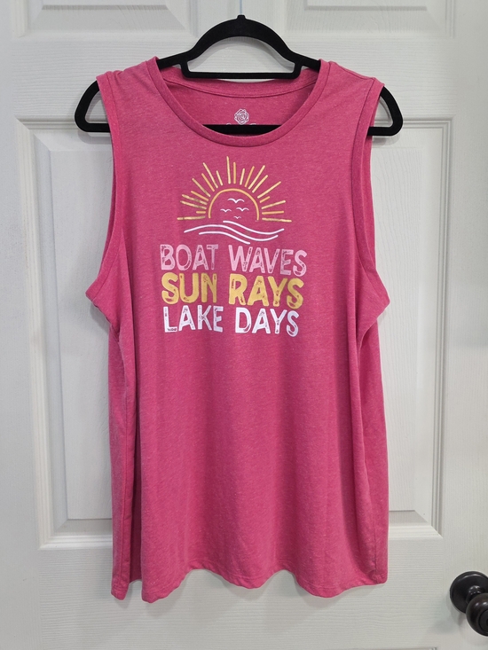 Positive Tees Tops - Women’s Pink Graphic Tank Top - Boat Waves Sun Rays Lake Days